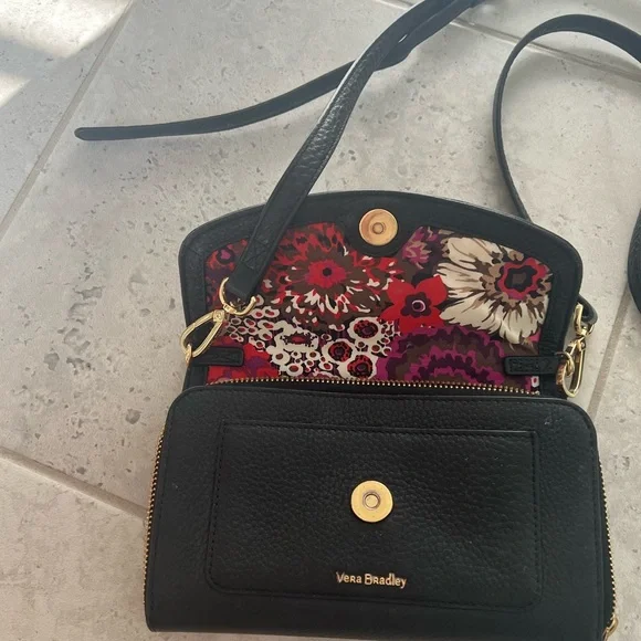 Like New Vera Bradley Black 100% Leather Crossbody Bag with Gold Accents - Picture 4 of 6